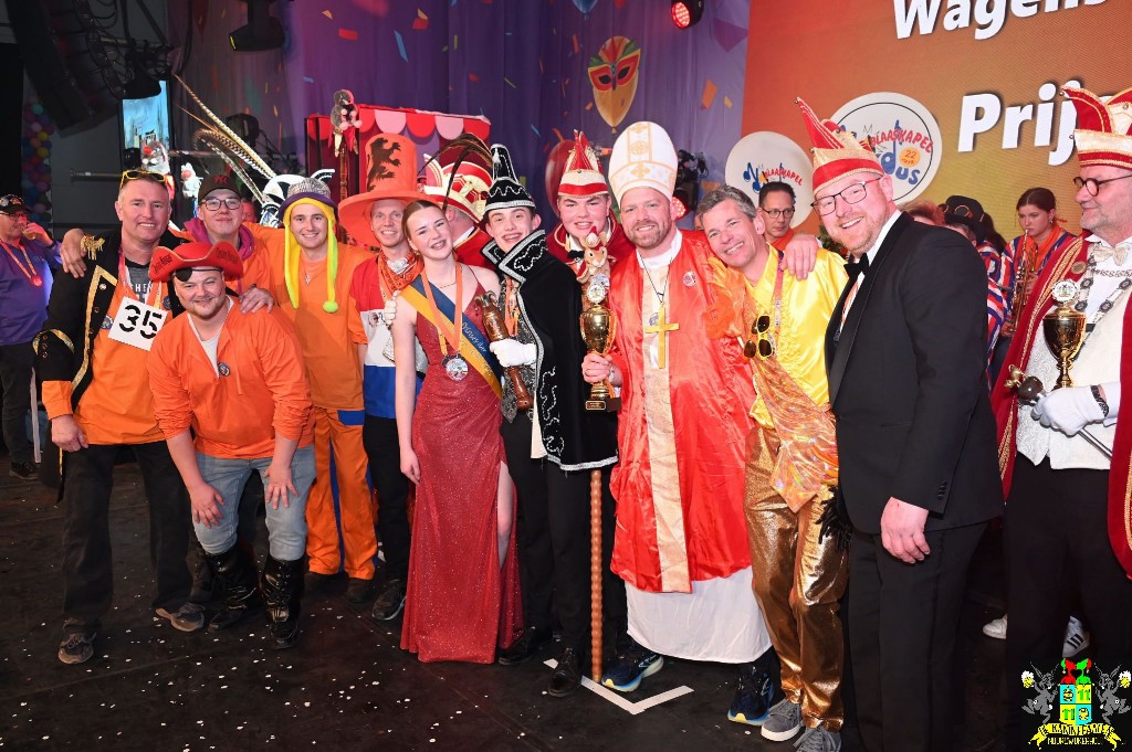 ../Images/Prijsuitreiking grote optocht 2025 057.jpg